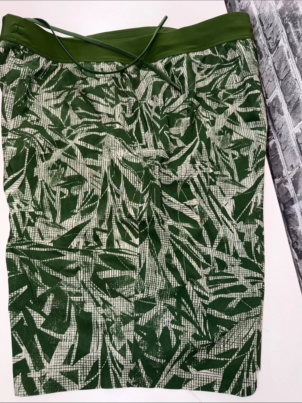 lululemon athletica Green Leaf-Print Workout Shorts